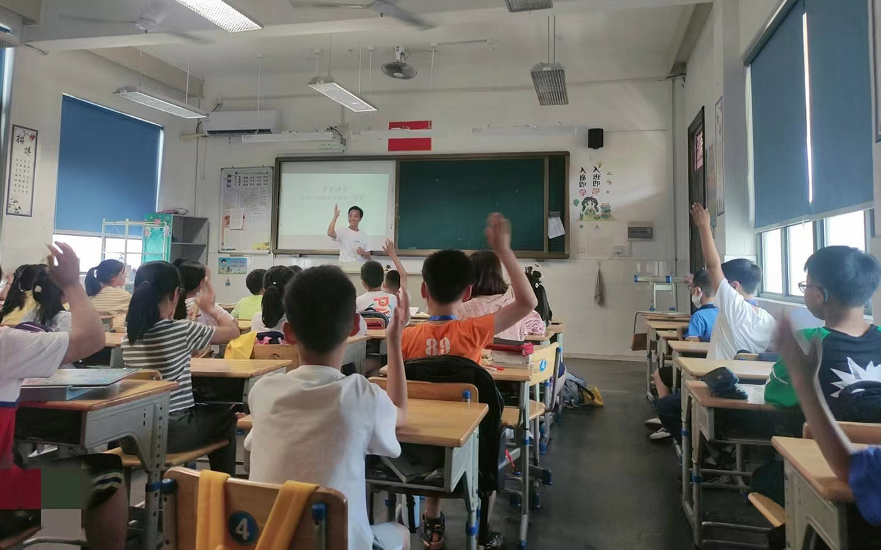 牡丹江冯家小学